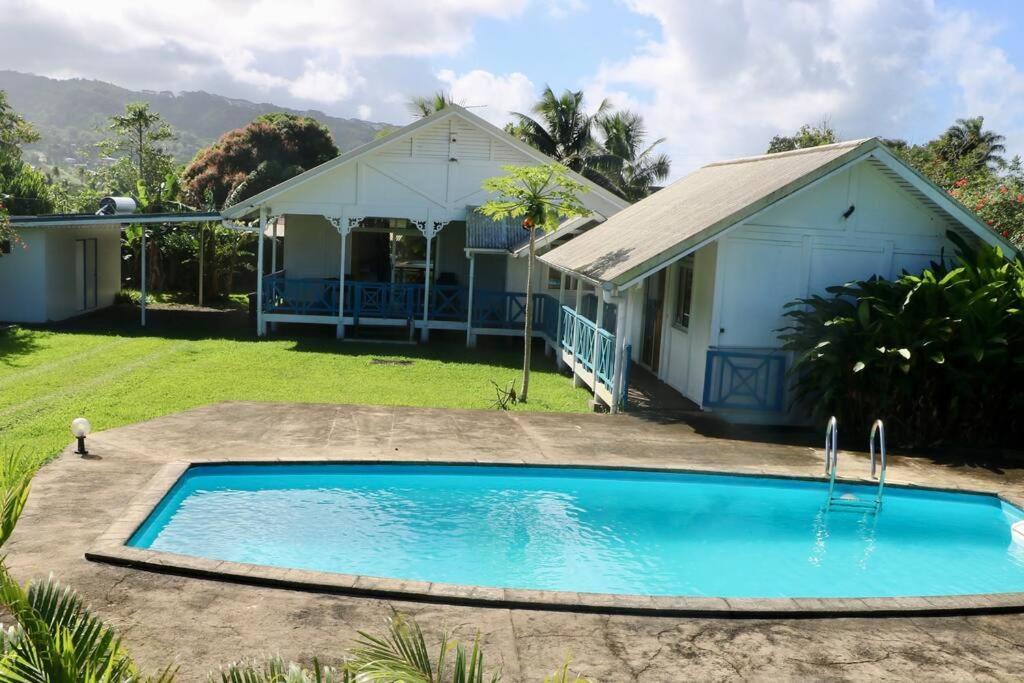 Tevihouse 2 Bedrooms House Or-And Bungalow With Pool Taravao Exterior photo