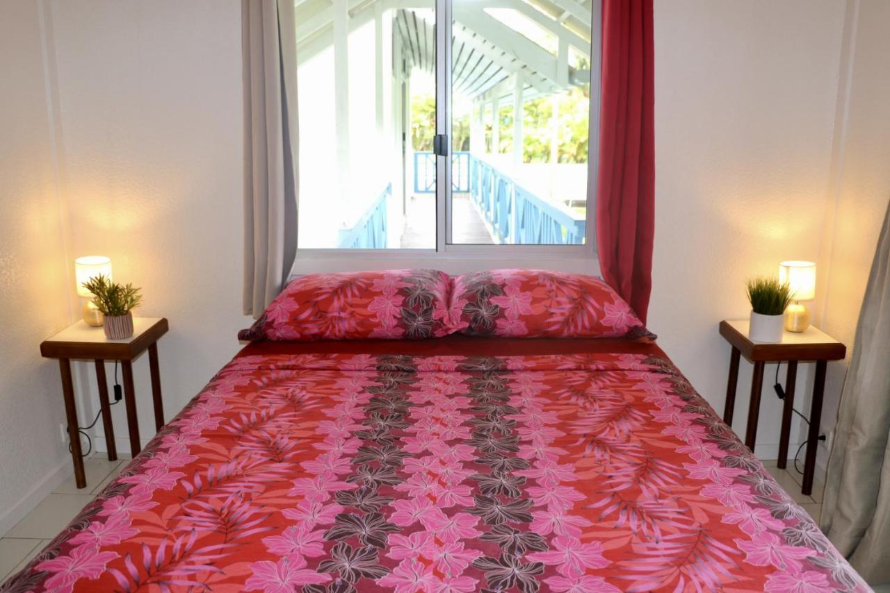 Tevihouse 2 Bedrooms House Or-And Bungalow With Pool Taravao Exterior photo